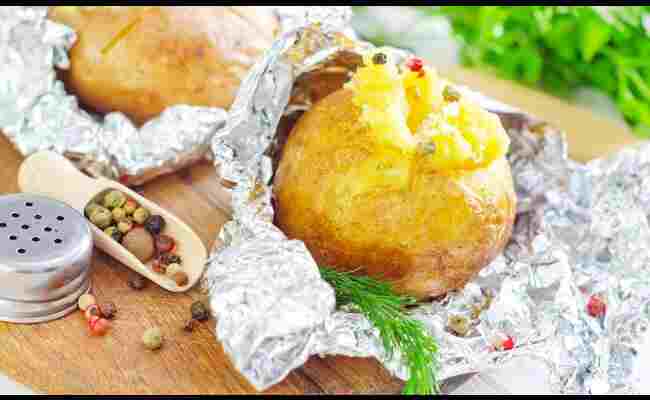 How Long To Bake Potatoes At 375 In Foil 2023 Best Info